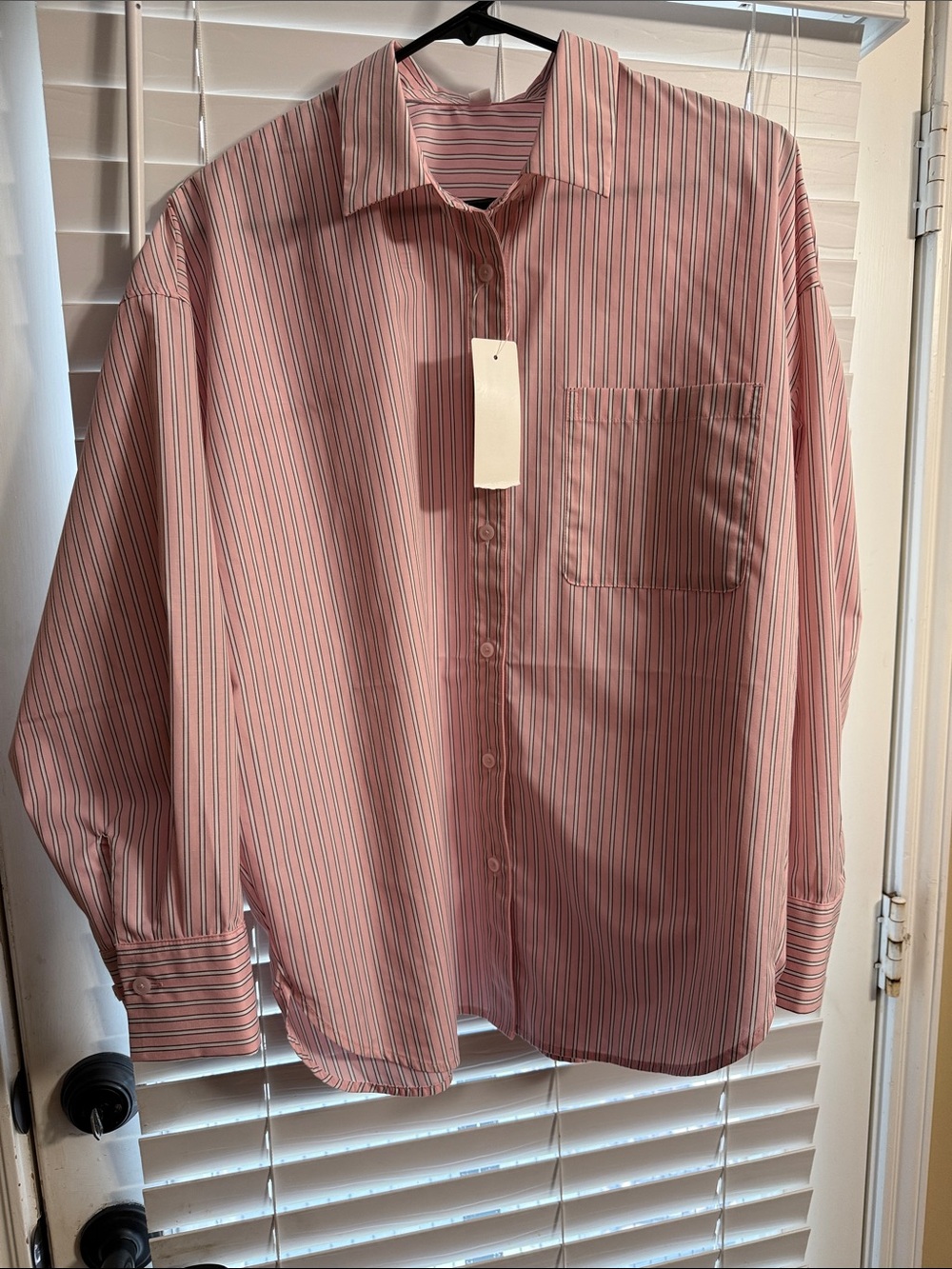 Women Pink Striped Button-Up Shirt. New , size L.